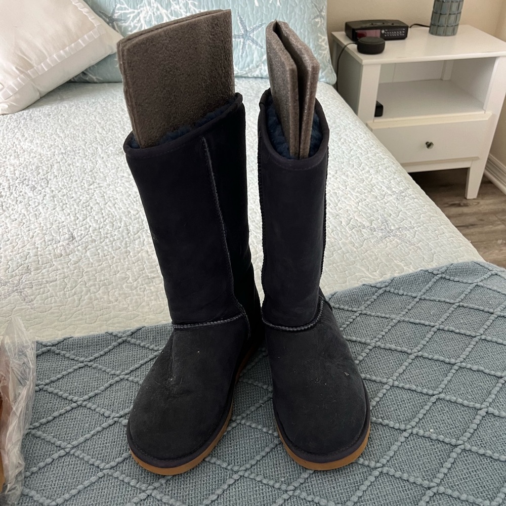 UGG CLASSIC TALL, blue, size 7